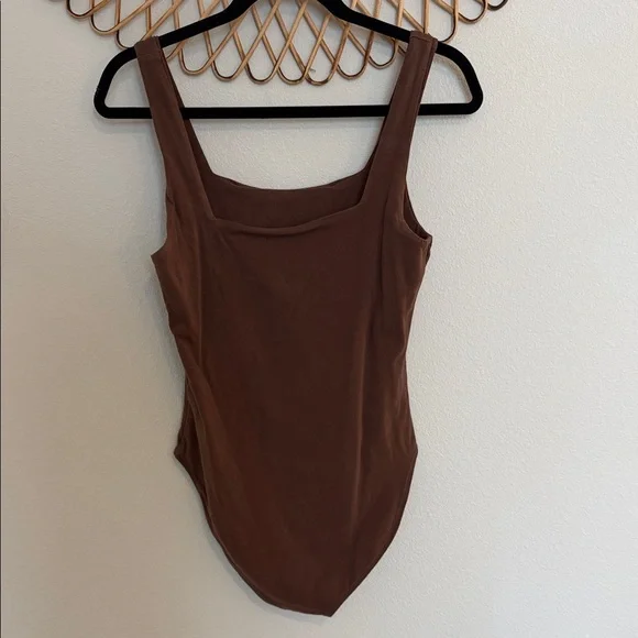 Old Navy Brown Women's Bodysuit - Picture 2 of 2